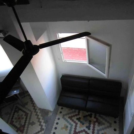 Young Penthouse Valence Extérieur photo