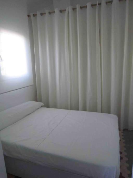 Young Penthouse Valence Extérieur photo