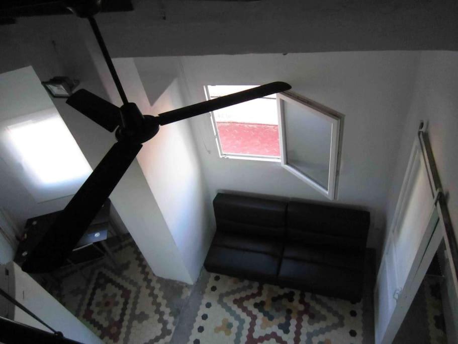 Young Penthouse Valence Extérieur photo